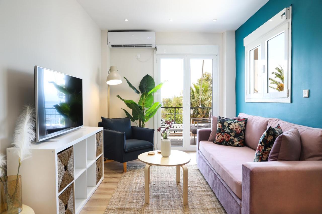 Luxury Seaview Apartment Con Vista Loutráki Zewnętrze zdjęcie